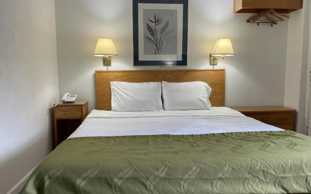 Rodeway Inn & Suites Omak - Okanogan