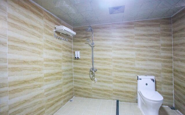 Tai Fu Business Hotel