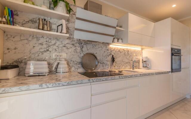 Apartment Rippl II