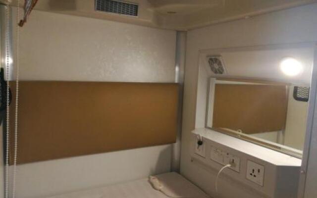 9 Space Capsule Youth Hostel