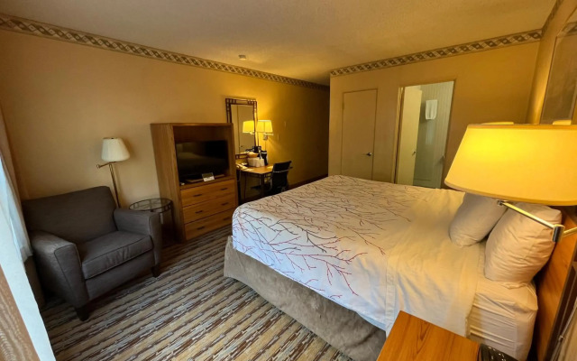 Travelodge by Wyndham Seattle By The Space Needle