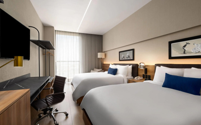 Tryp By Wyndham Ciudad Guzman Uttsa