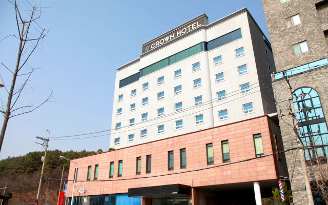 Crown Hotel Changwon