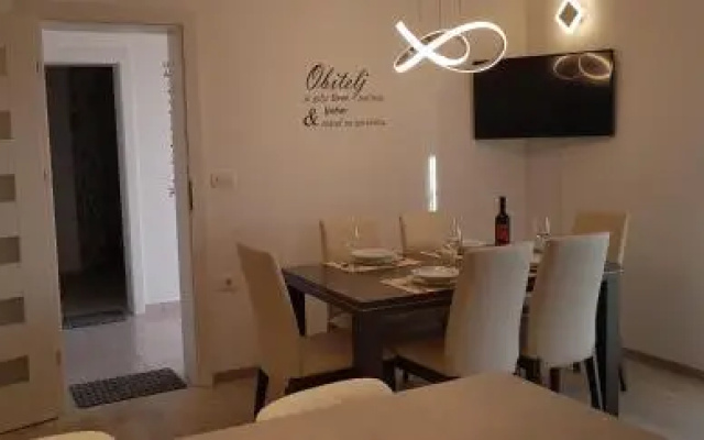 Apartmani Sanja