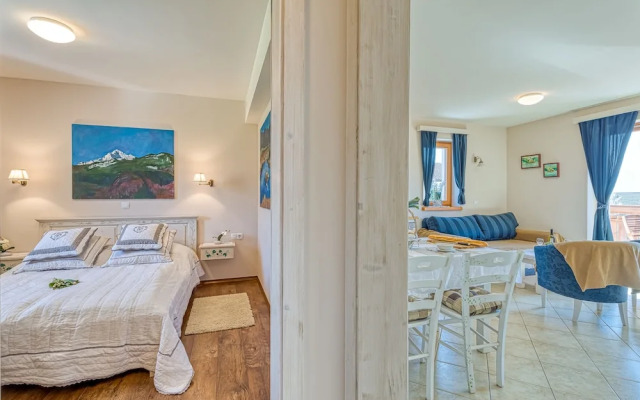 Bled Lake Apartment Blue
