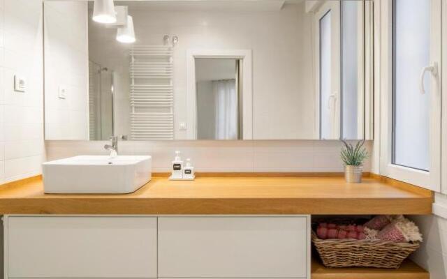 GREAT LOCATION & 130m2! Guggenheim & Parking