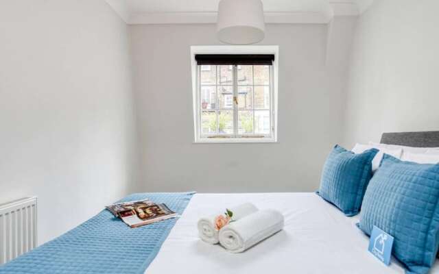 Bright and Cosy 3BR Mews House