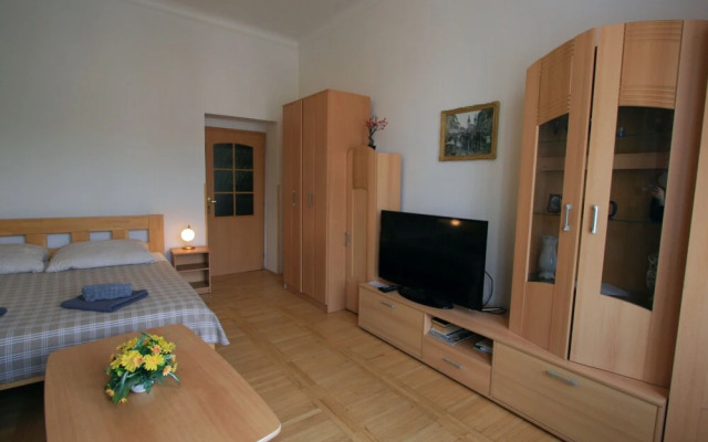 Apartment No. 4A I. P. Pavlova 32