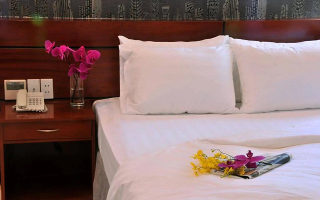 White Lotus Hotel Saigon