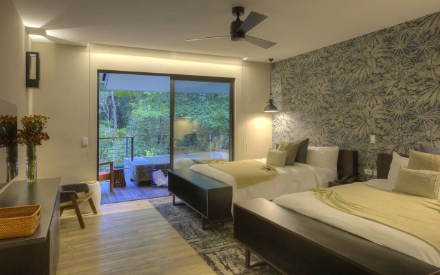 El Silencio Lodge and Spa