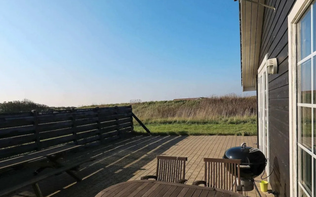 Modern Oasis in Scenic Lokken-by Traum