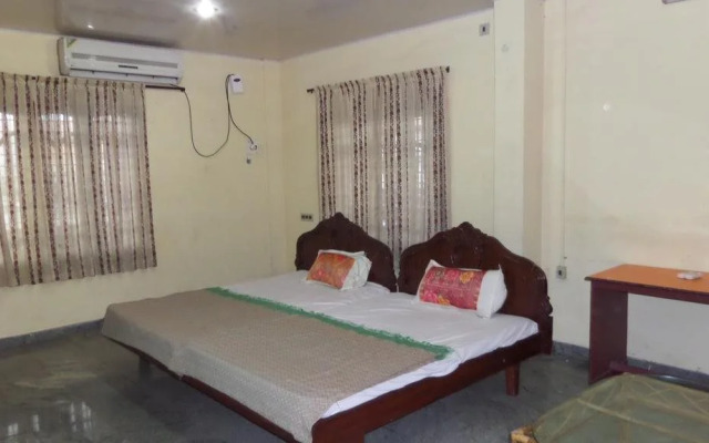 Pulikkal Tourist Home
