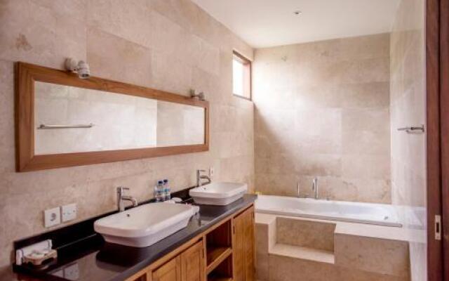 Aurelia Villa 2
