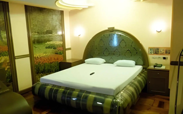 Halina Drive Inn Hotel - Pasay