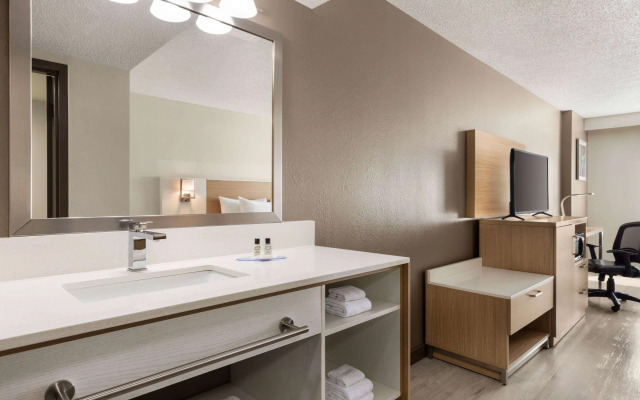 Wyndham Garden Duluth