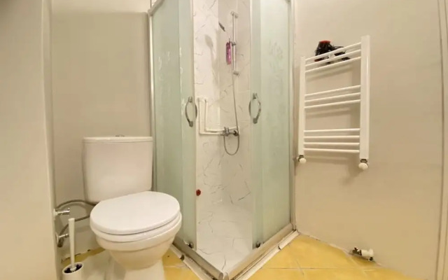 Cozy and Classy Flat Near Taksim Square in Beyoglu