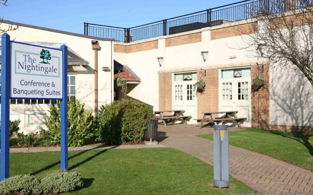 Mercure Swindon South Marston Hotel & Spa