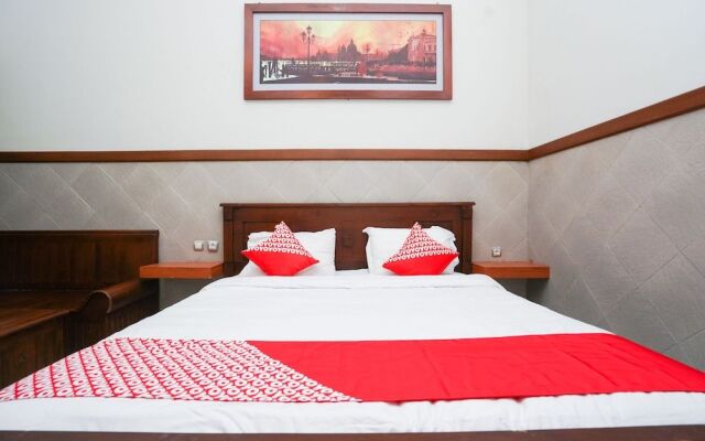 OYO 1588 Hotel Bintang