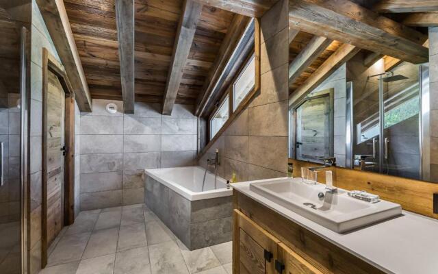 Appartement Méribel, 6 pièces, 10 personnes - FR-1-566-10