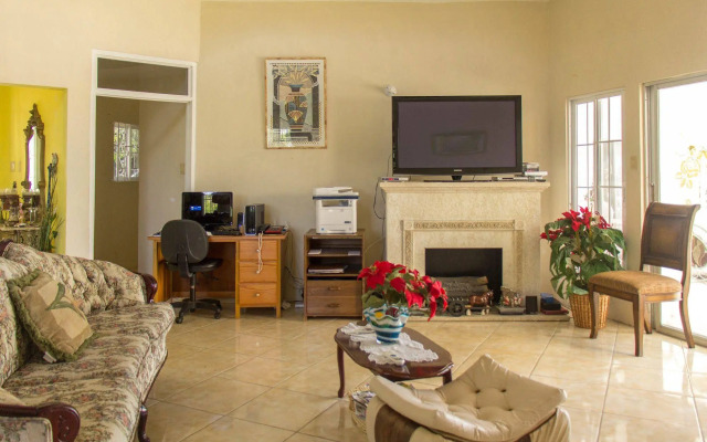 Chateau De La Rose Bed and Breakfast