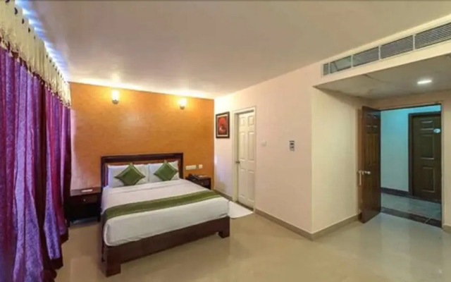 Hotel Crystal Castle