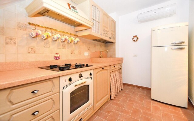 Amazing Home in Smarje With Sauna, Wifi and 2 Bedrooms