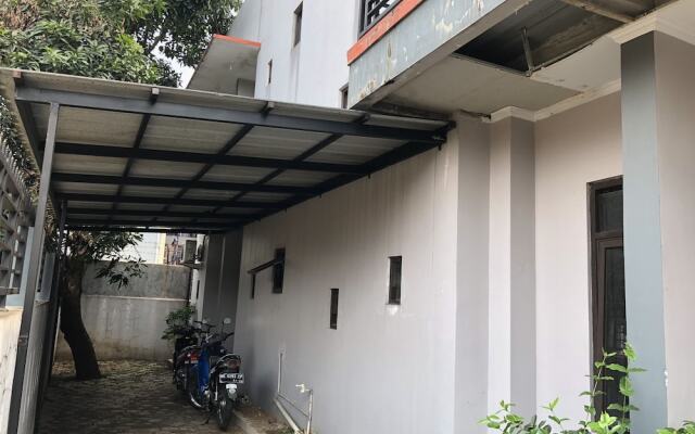 OYO 2770 Zleepy Wisma Khazri