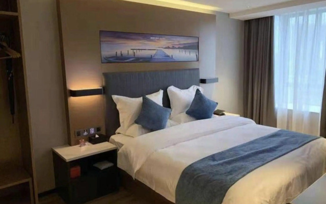 Yeste Hotel (Yulin Yudong New District Wentilu)