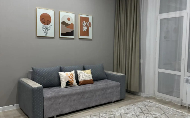Apartments on 46/4 Turan Avenue