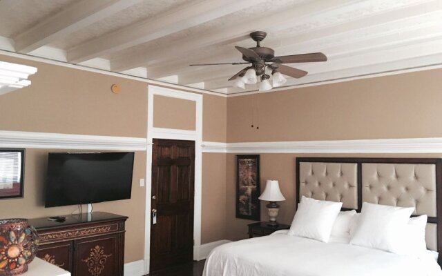 NOLA Grand Canal Hotel