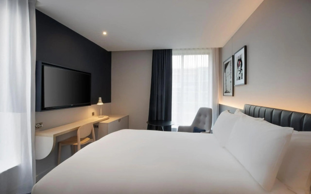 Leonardo Hotel Bristol City