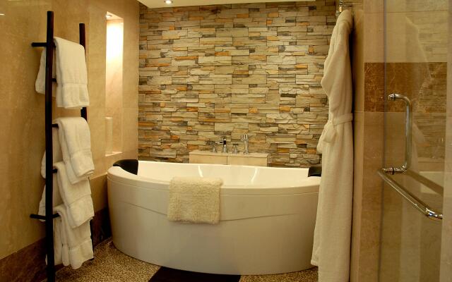 InterContinental Hanoi Westlake by IHG
