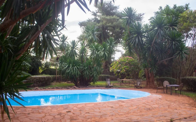 Village Rest Lodge