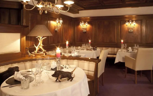 Le Mirabeau Hotel & Spa