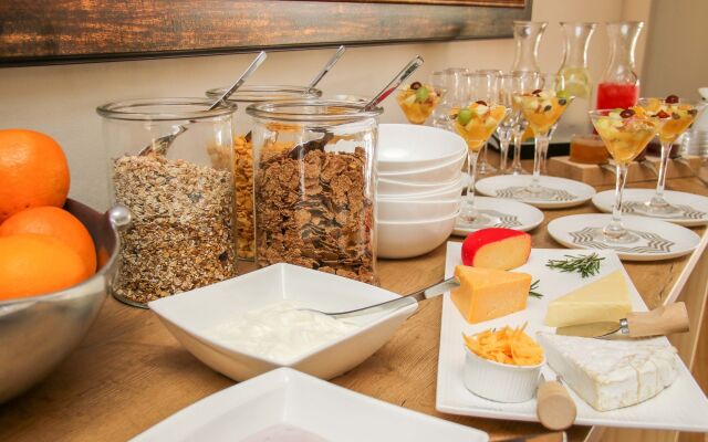 Kruger Riverside Lodge