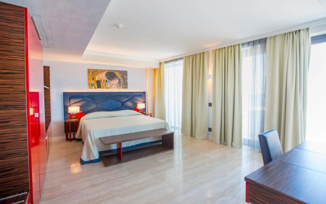 Victoria Palace Cefalu
