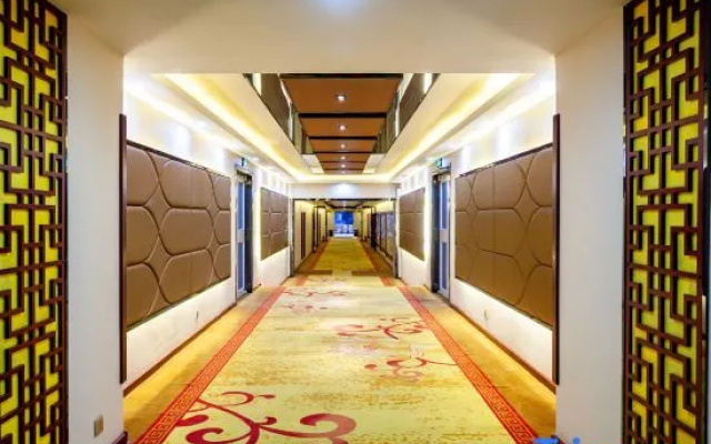 Wutaishan Yunfeng Hotel (Zhenrong Temple Branch) - фото 4