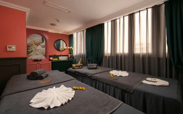 L’HÔTEL du LAC Hanoi