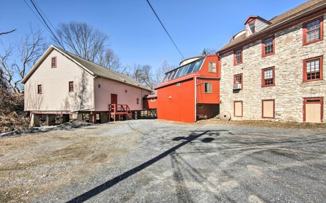 Creek Access & Deck: Runningwater Lancaster Gem