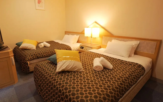 Mine Grand Hotel – Guest Rooms – Mine