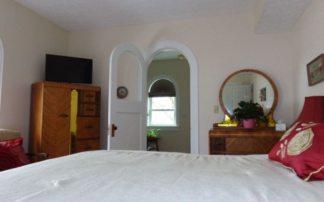 Connellsville Bed and Breakfast