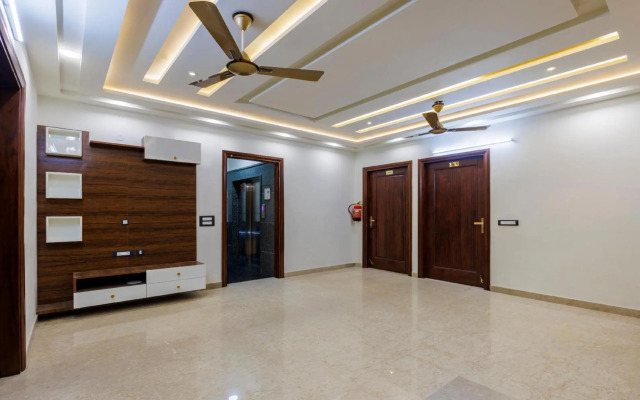 OYO Capitol O Mvm Residency