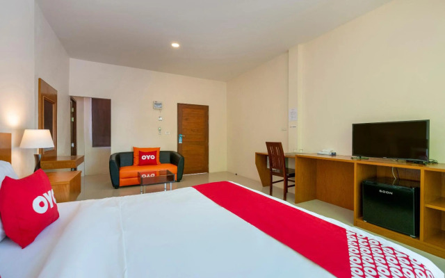 OYO 665 Sj House Hotel
