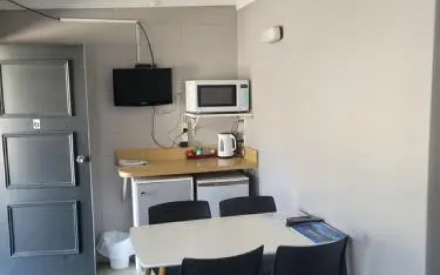 Railway Hotel/Motel Hokitika