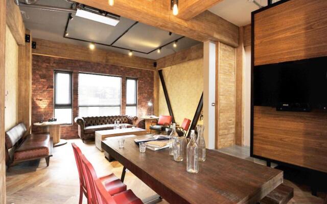 Ji Ye Jing Zhan Bed and Breakfast