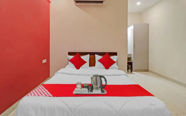 OYO Flagship 701156 G M Boarding And Lodging