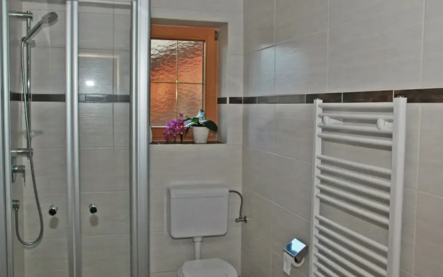 Apartment With Balcony in Hart im Zillertaler