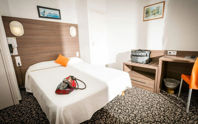 Logis Hotel et Restaurant Le Galion Canet Plage