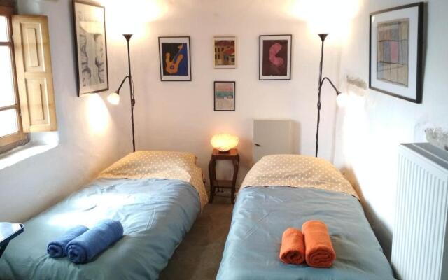 Cyclades Olive Museum's Guest House