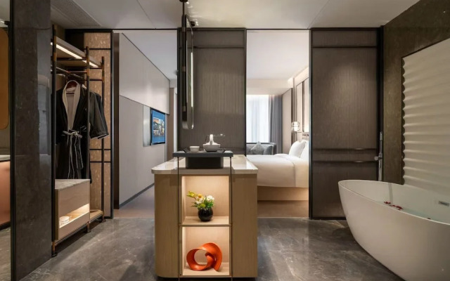 Shanghai Hongqiao Heyitang Hotel